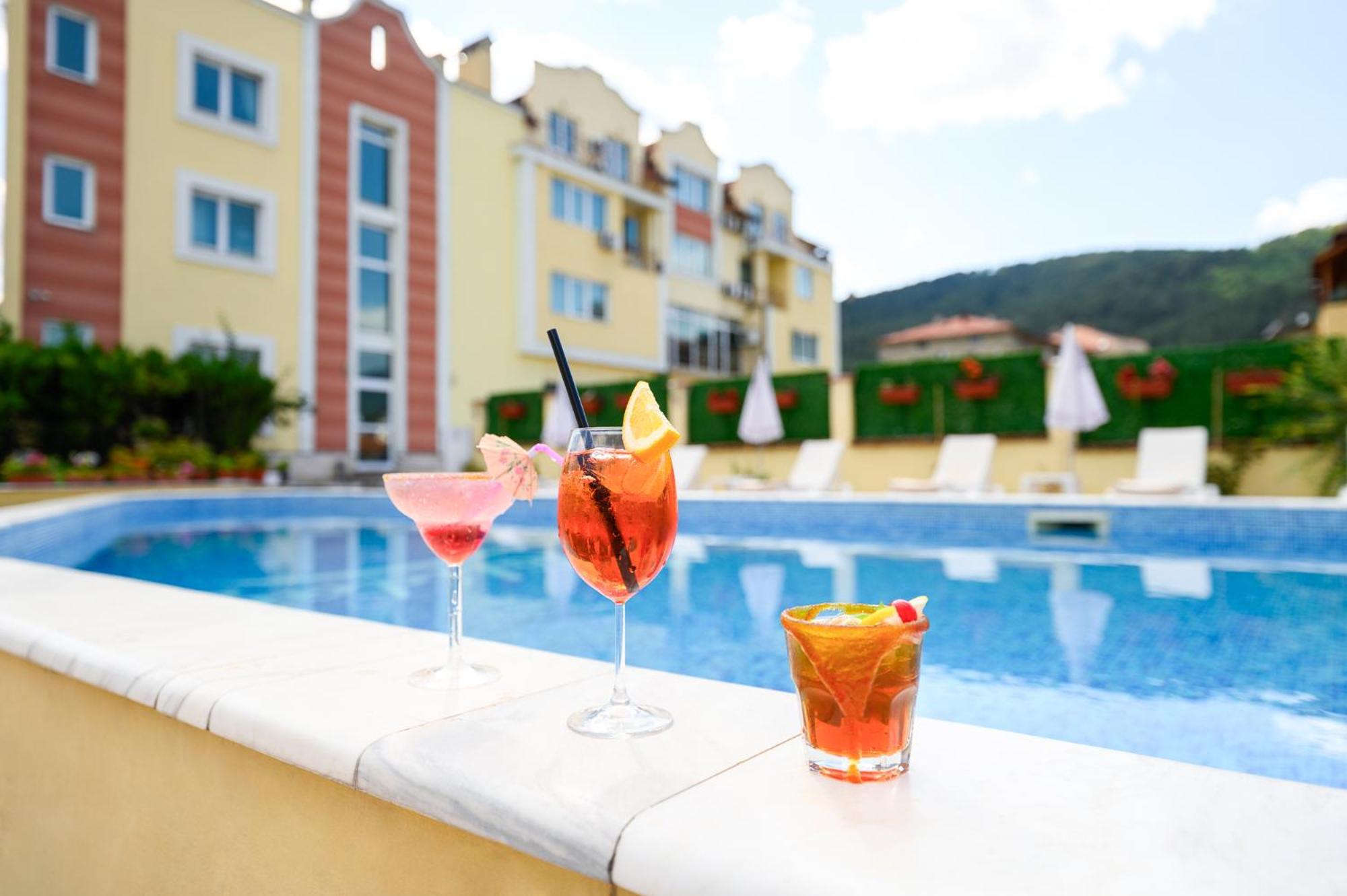 Spa Hotel Holiday Велинград Екстер'єр фото