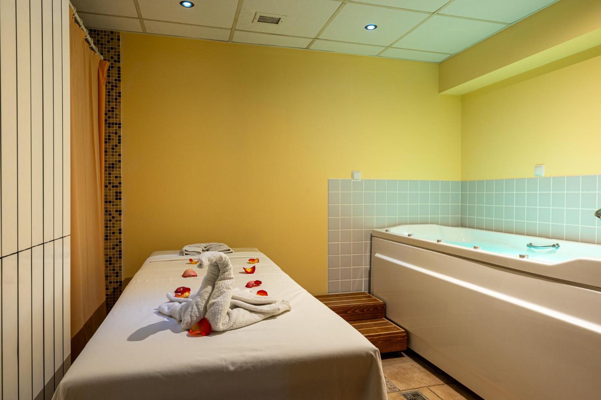 Spa Hotel Holiday Велинград Екстер'єр фото