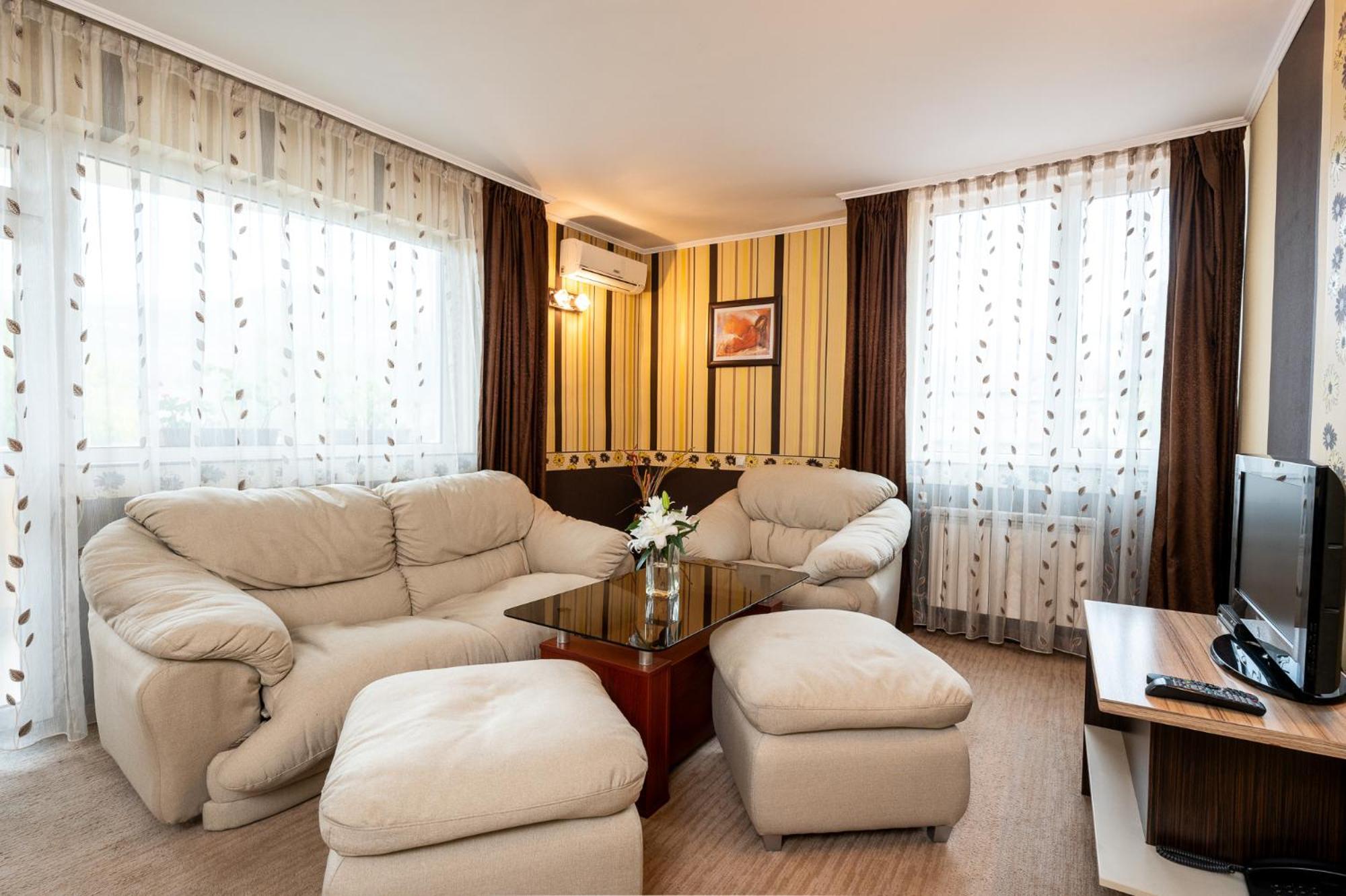 Spa Hotel Holiday Велинград Екстер'єр фото